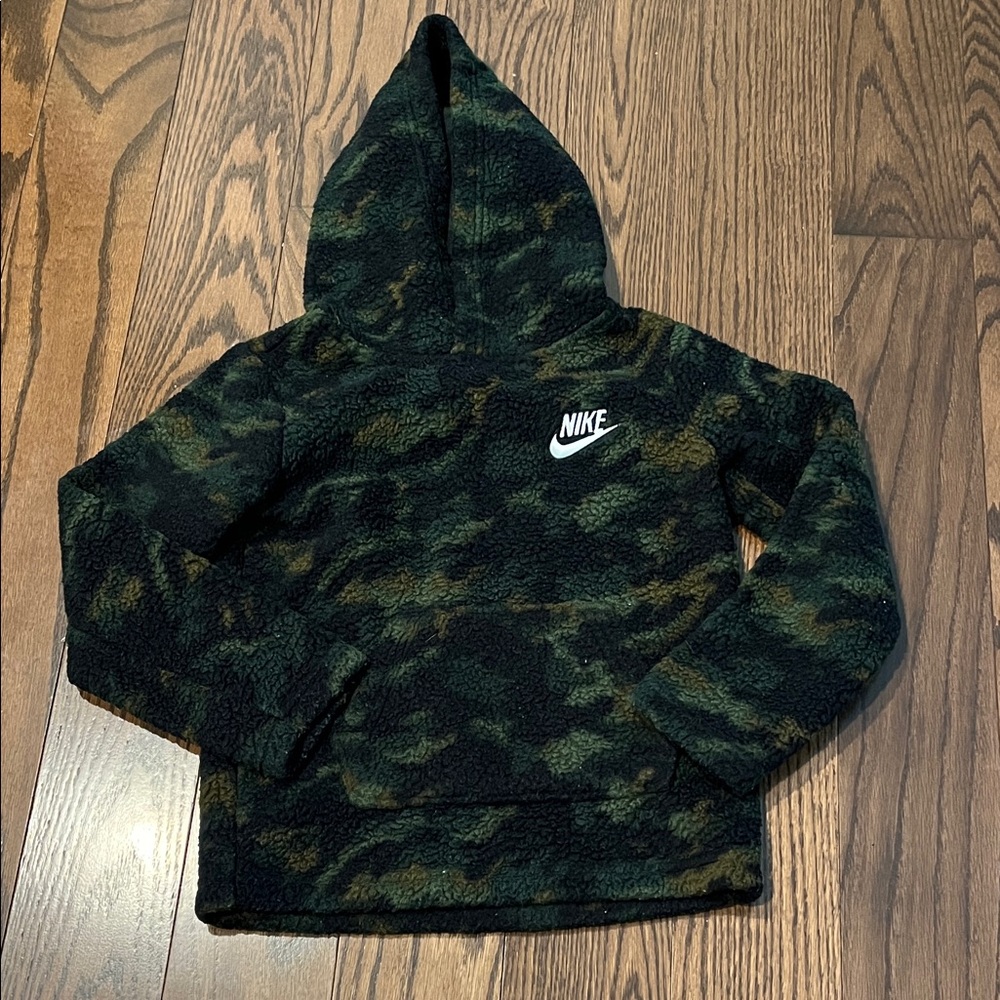 Nike Kids Fleece Camo Hoodie - Black and Green